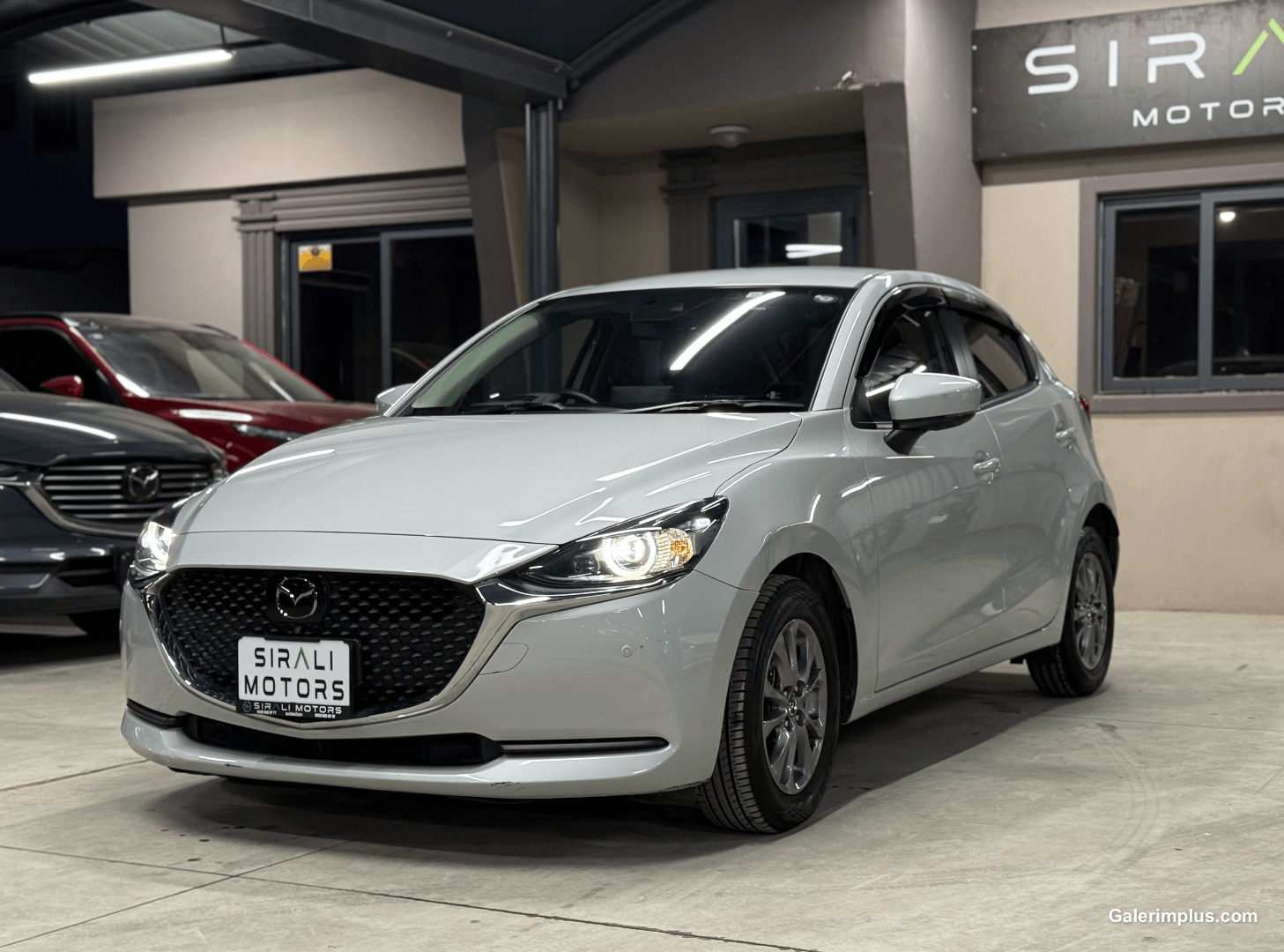 2023 Mazda 2 1.5 Skyactiv-D - Fotoğraf 1