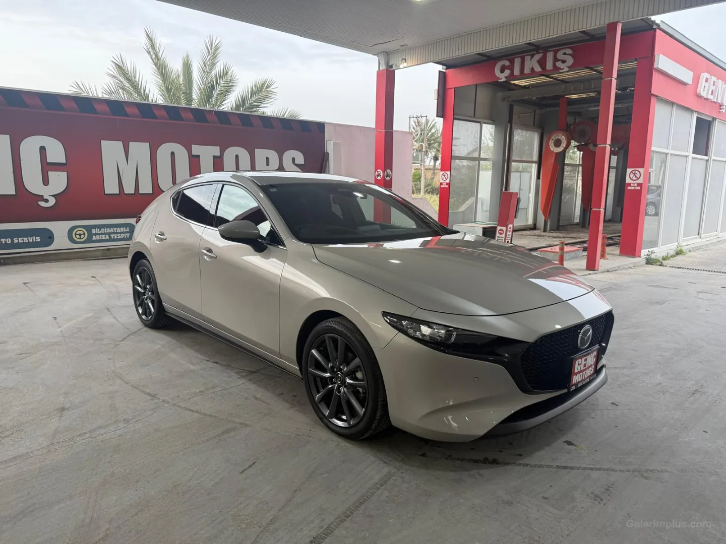 2025 Mazda 3 1.5 SkyActive-G - Fotoğraf 1